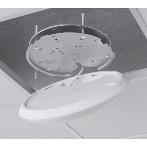 Ubiquiti U7-PRO-MAX 2.5GbE WiFi 7 Access Point 5765 Mbps Tri-Band 8 Antennas Internal