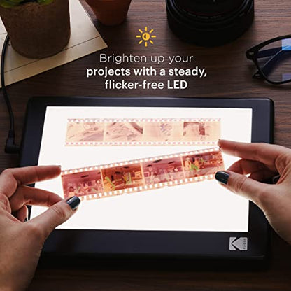 KODAK 7" x 5" RODLLP7X5 LED Light Box - Acrylic - Battery Powered