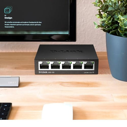 D-Link 5-Port Gigabit Ethernet Switch Model DGS-105 Compact Desktop Plug and Play - Black