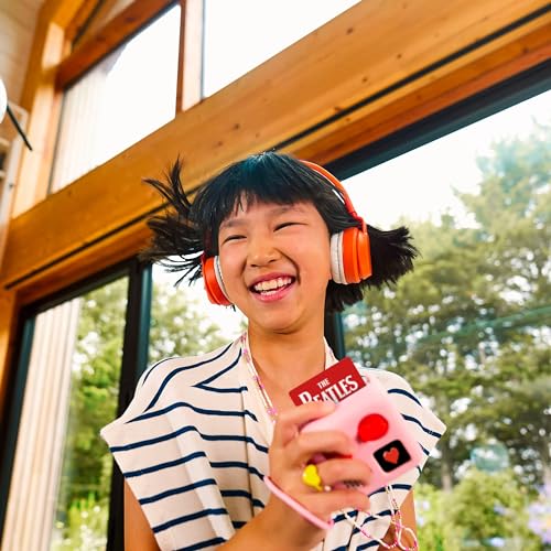 YOTO 4.13 x 3.90 x 0.31 inches CRMSXX04810-c Disney Hits Audio Card - Screen-Free Listening