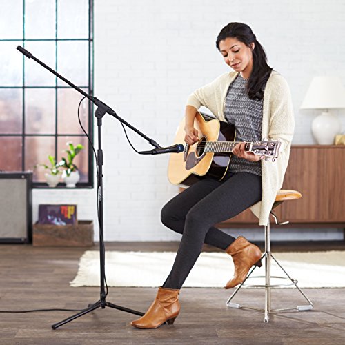 Amazon Basics Adjustable Microphone Stand TMS130 Black