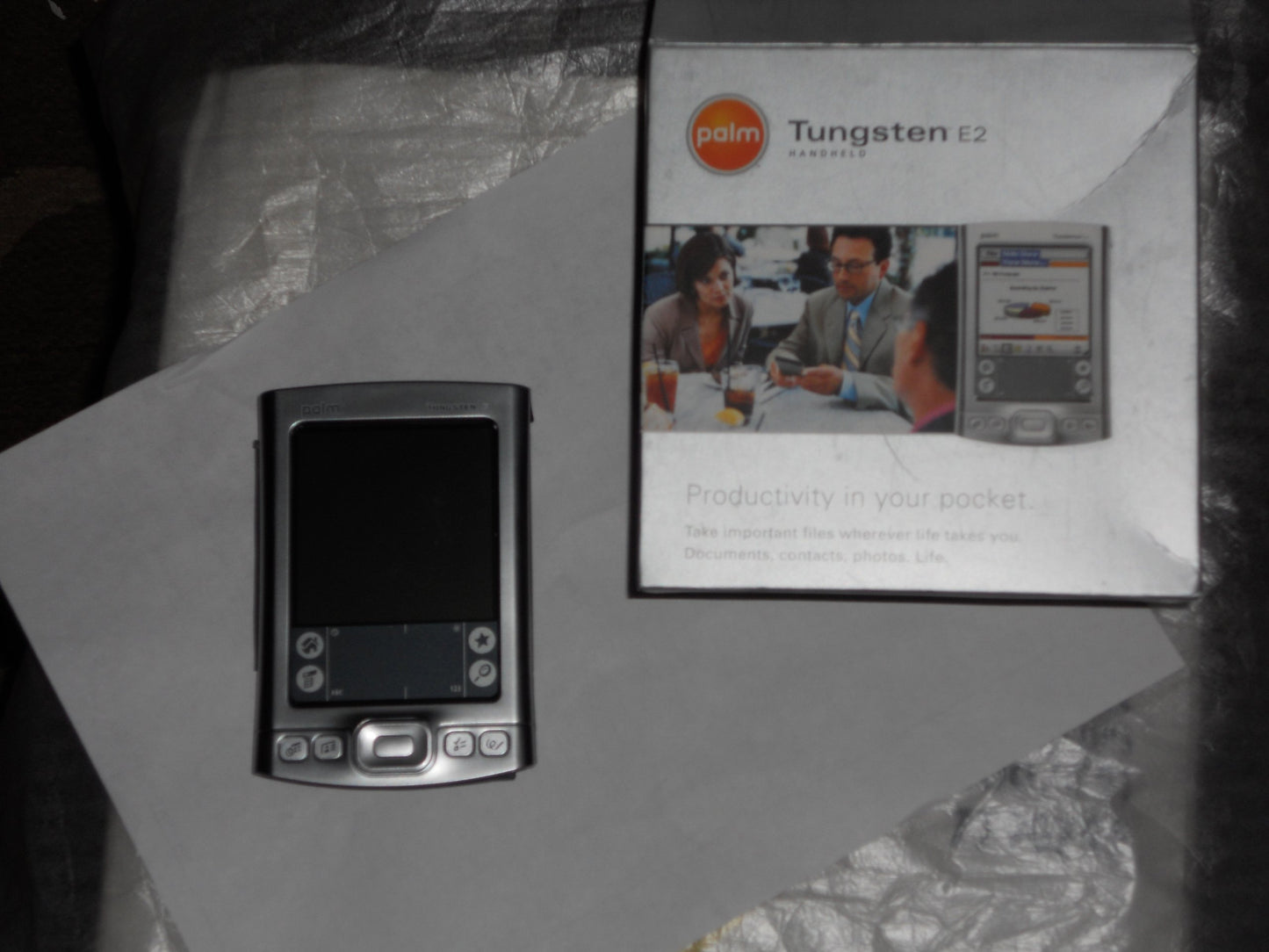Palm 4.5x3.1x0.59 inches E2 Handheld Device